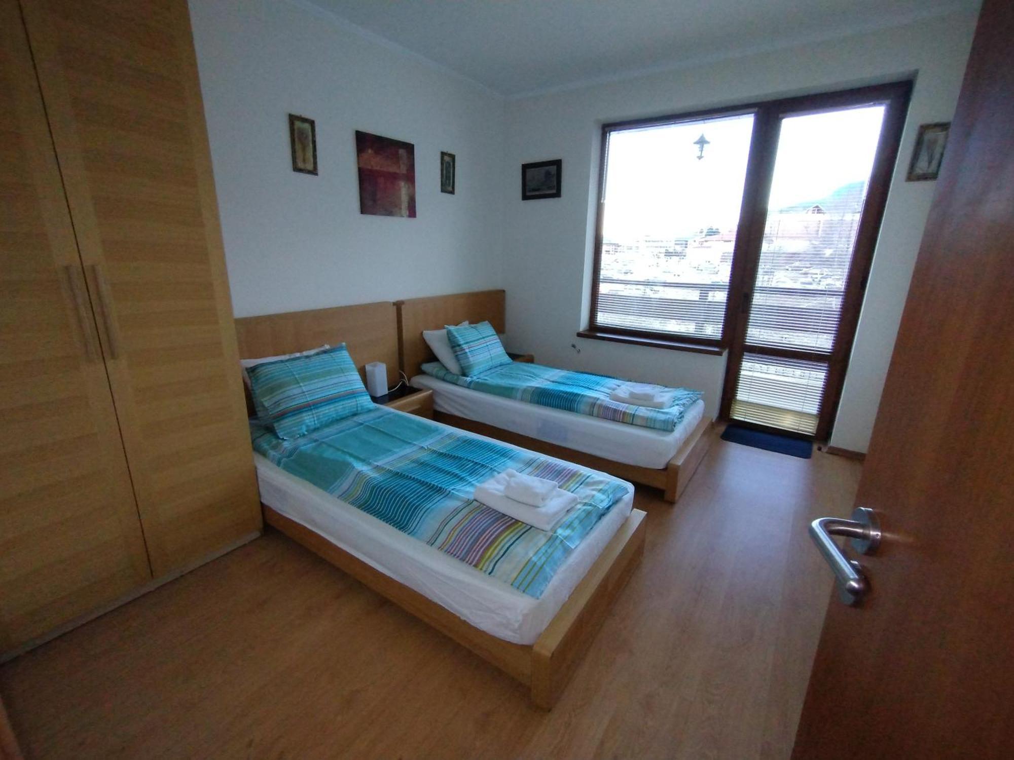 Cedar Lodge 4 Self-Catered Apartment Bansko Exterior photo